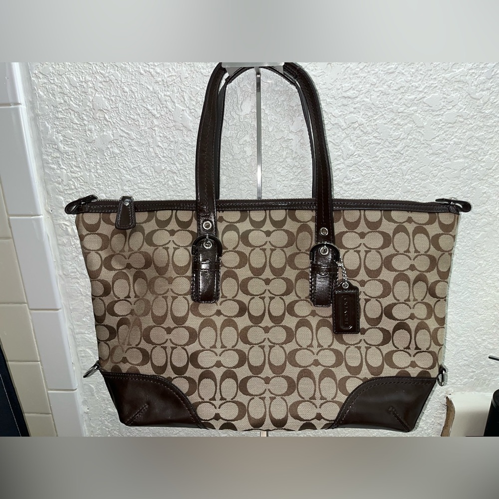 Coach Signature Tote Bag – Brown Canvas & Leather
